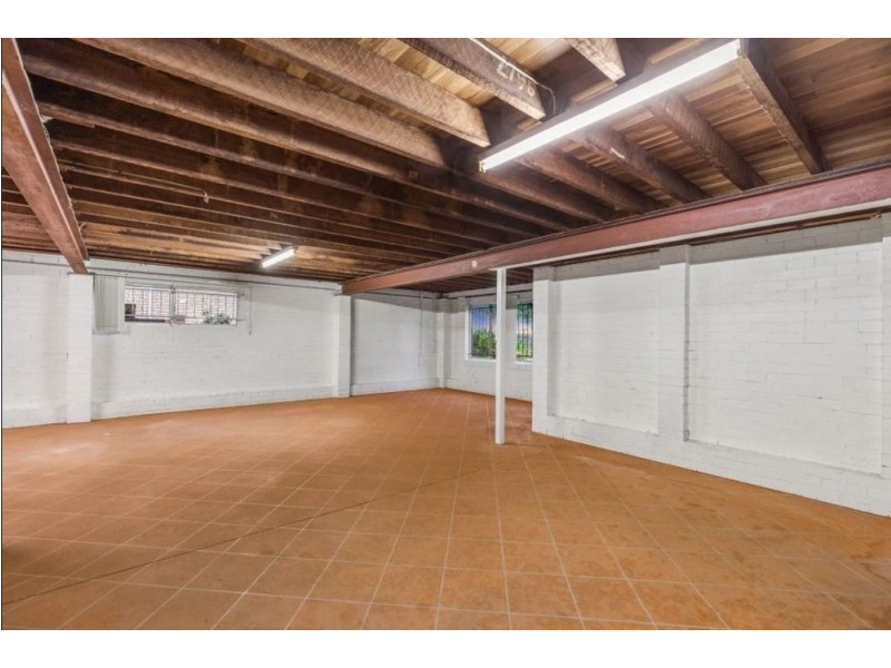 230 Randall Road, Wynnum West QLD 4178