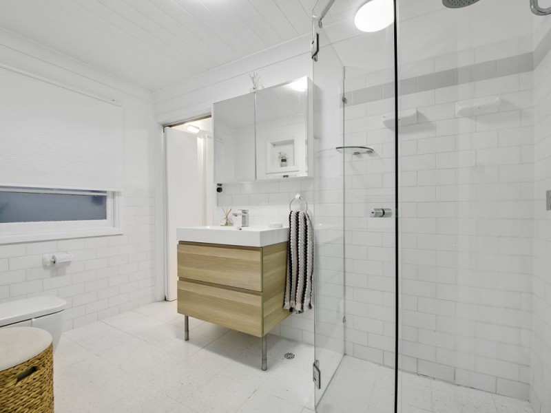 332 Bennetts Road, Norman Park QLD 4170