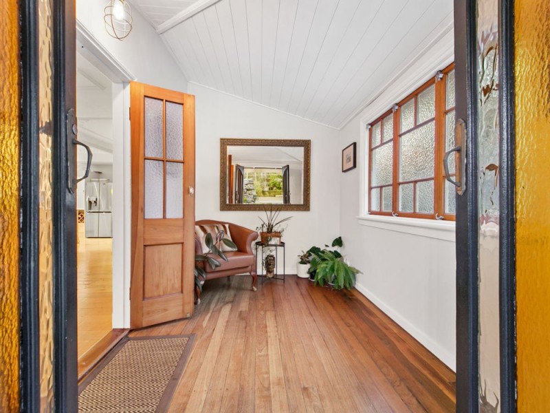 332 Bennetts Road, Norman Park QLD 4170