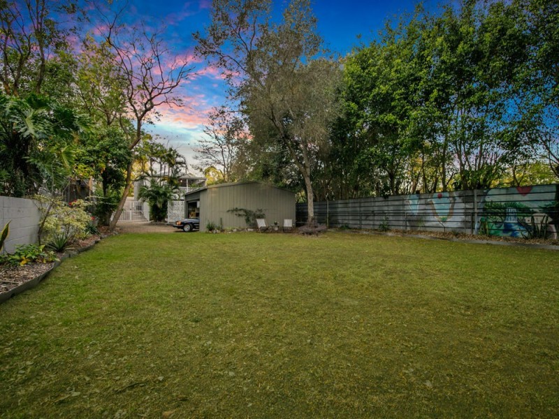 332 Bennetts Road, Norman Park QLD 4170