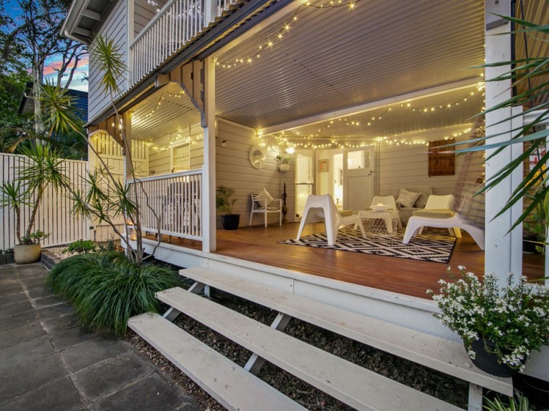 332 Bennetts Road, Norman Park QLD 4170