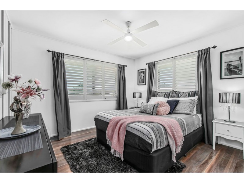 90 Stannard Road, Manly West QLD 4179