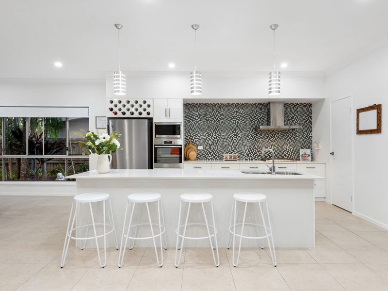 41 Talltrees Circuit, Wakerley QLD 4154