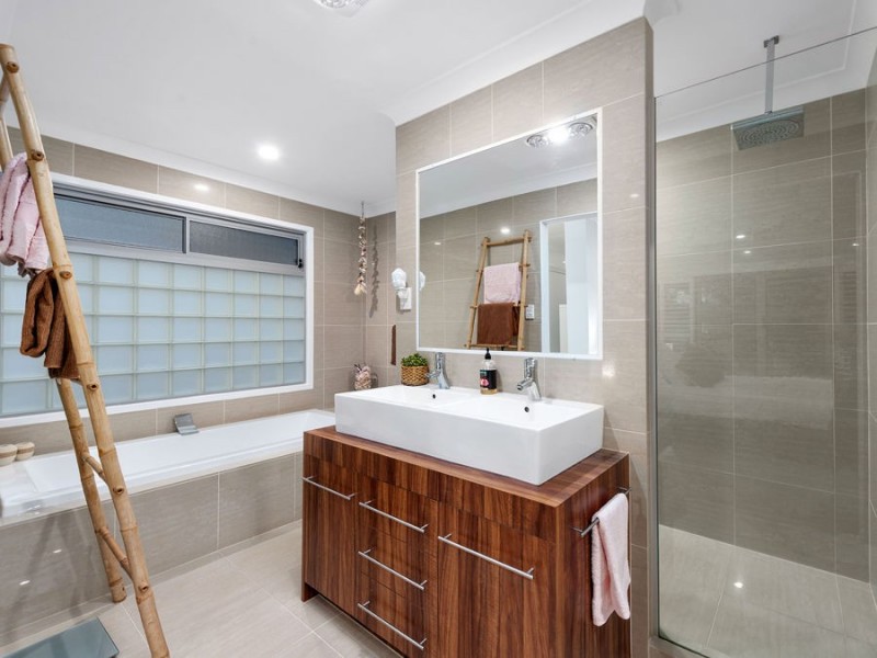 41 Talltrees Circuit, Wakerley QLD 4154