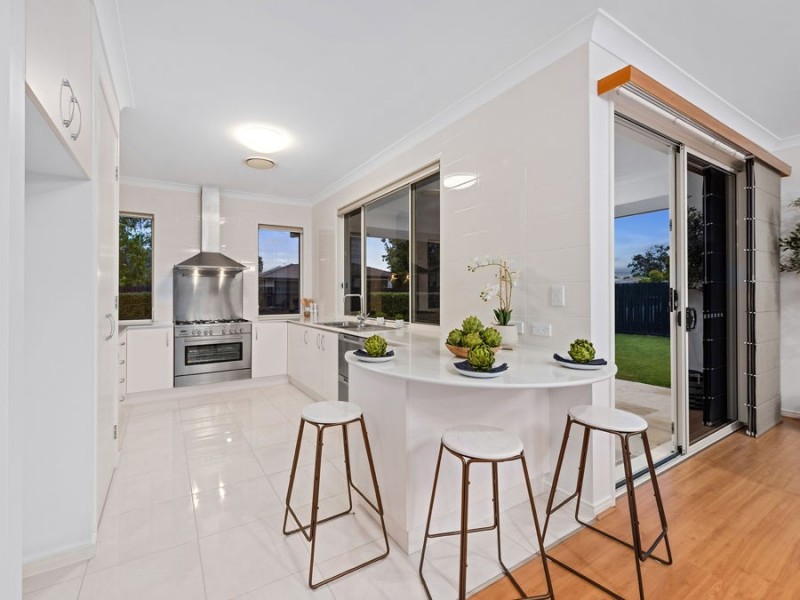 47 Higgs Circuit, Wynnum West QLD 4178