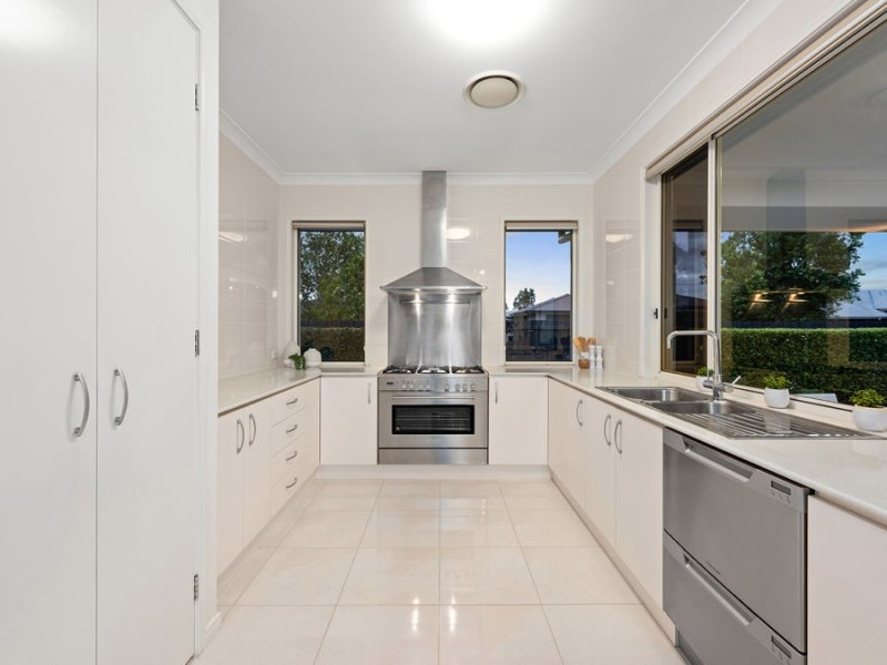 47 Higgs Circuit, Wynnum West QLD 4178