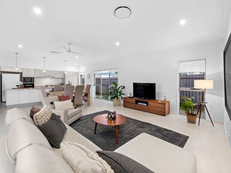 29 Macquarie Street, Wakerley QLD 4154