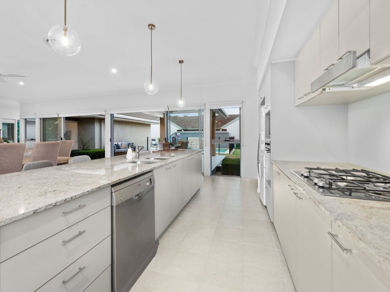 29 Macquarie Street, Wakerley QLD 4154