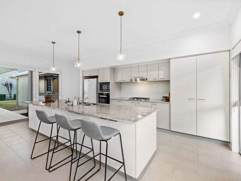 29 Macquarie Street, Wakerley QLD 4154