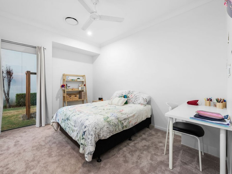 29 Macquarie Street, Wakerley QLD 4154