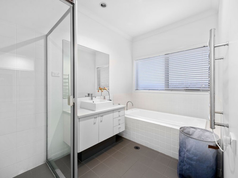 29 Macquarie Street, Wakerley QLD 4154