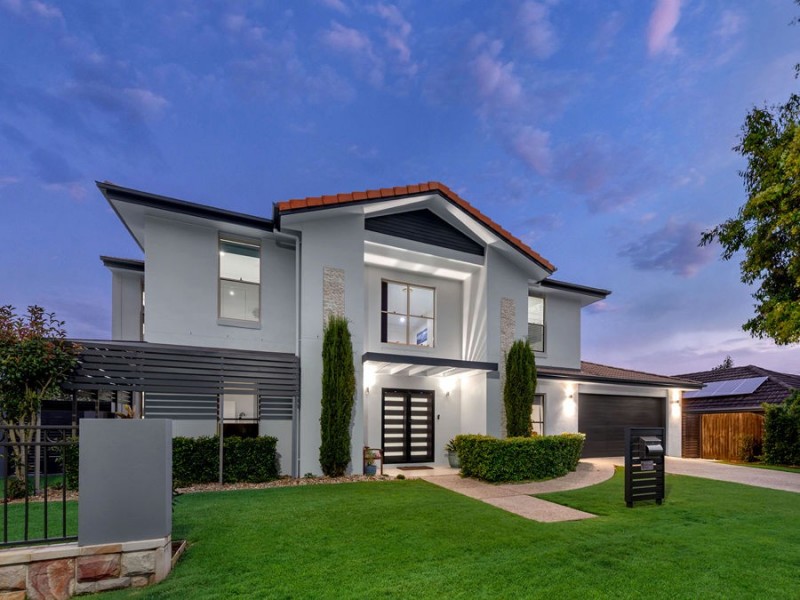 1 Ashburton Street, Wakerley QLD 4154