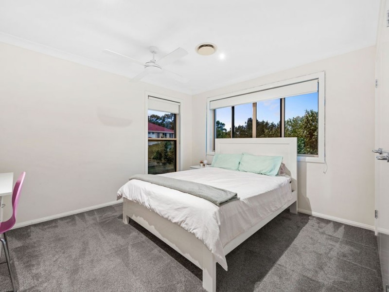 1 Ashburton Street, Wakerley QLD 4154