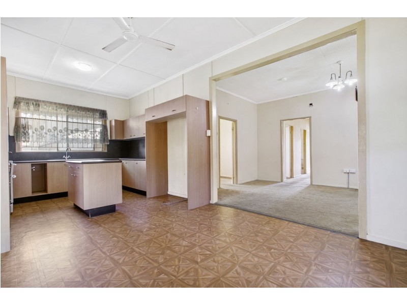 14 Granada Street, Wynnum QLD 4178