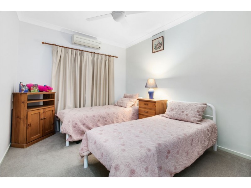 51 Faine Street, Manly West QLD 4179