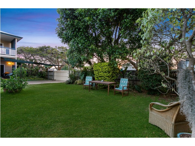 51 Faine Street, Manly West QLD 4179