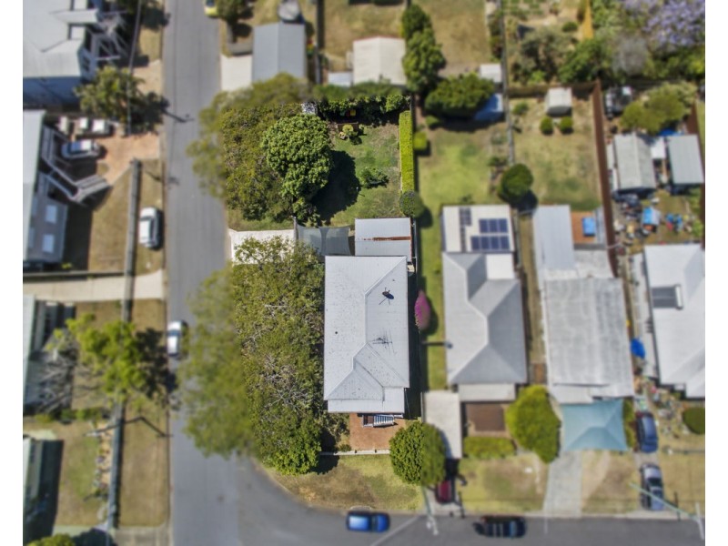 51 Faine Street, Manly West QLD 4179