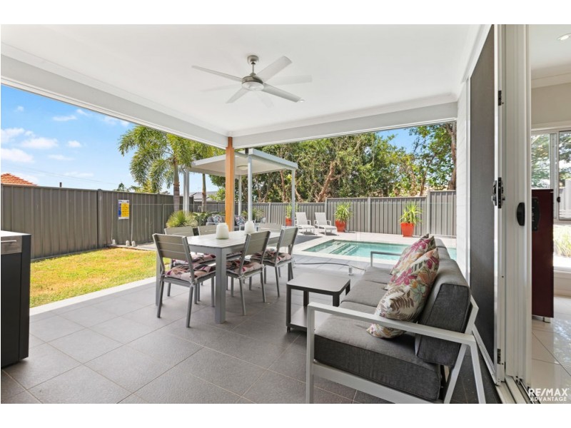 8 Moreton Avenue, Wynnum QLD 4178