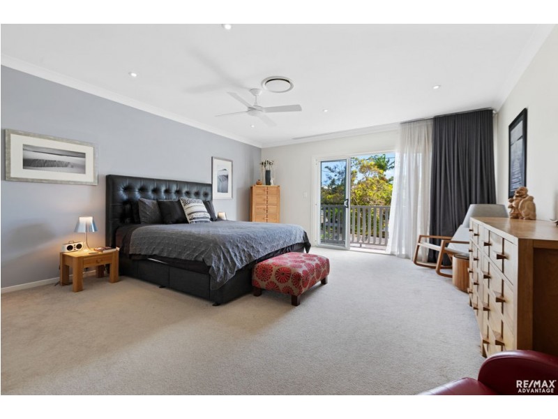 8 Moreton Avenue, Wynnum QLD 4178