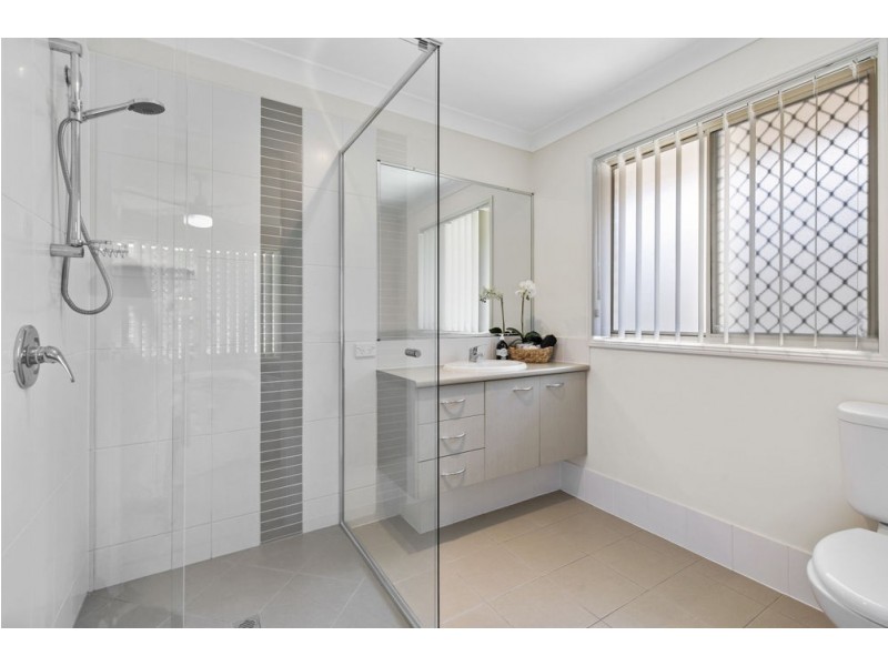 3 Higgs Circuit, Wynnum West QLD 4178