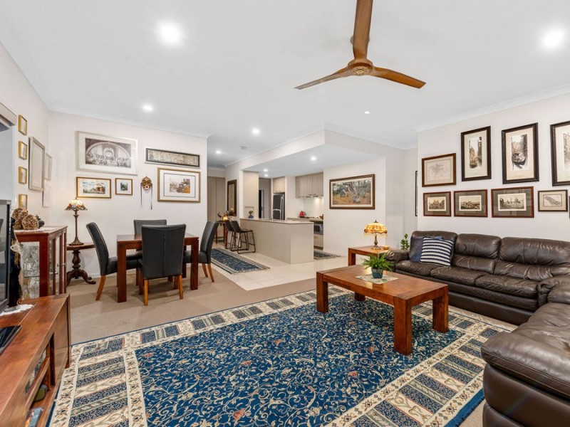 1/57 Moss Road, Wakerley QLD 4154