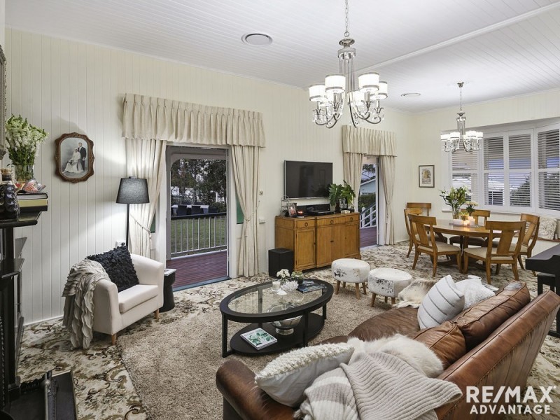 135 Carlton Terrace, Manly QLD 4179