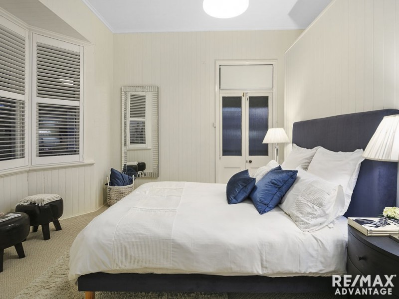 135 Carlton Terrace, Manly QLD 4179