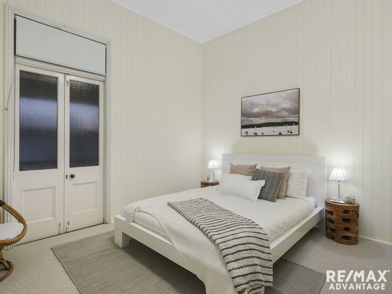 135 Carlton Terrace, Manly QLD 4179