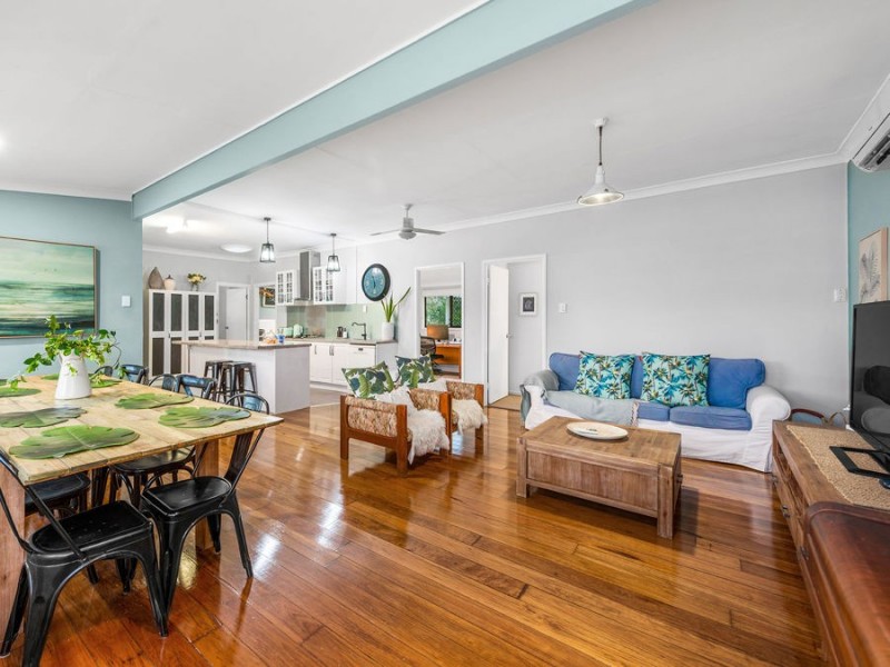 108 Tilley Road, Wakerley QLD 4154