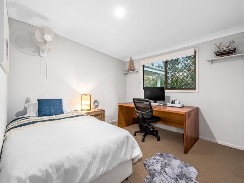 108 Tilley Road, Wakerley QLD 4154