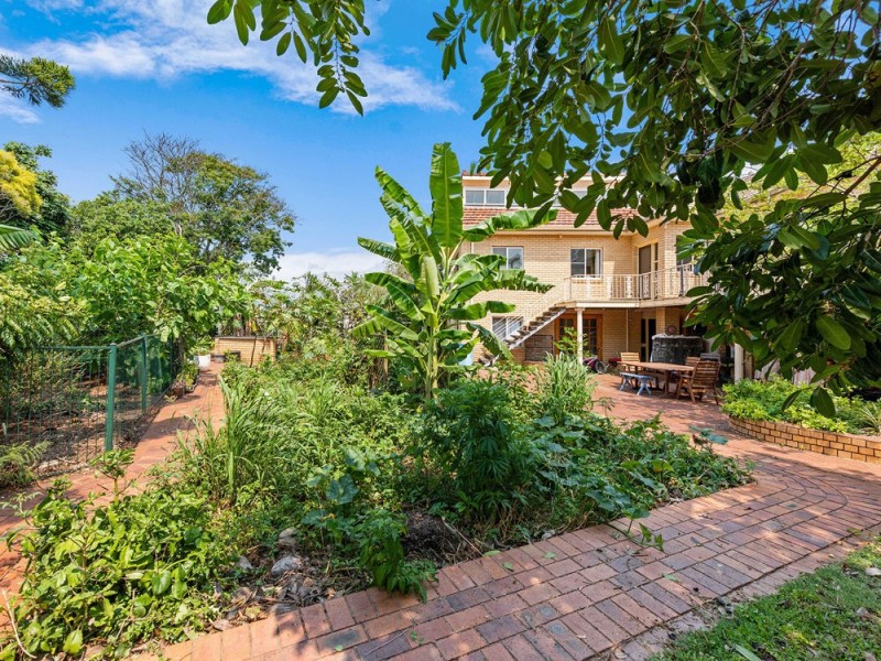122 Preston Road, Manly West QLD 4179