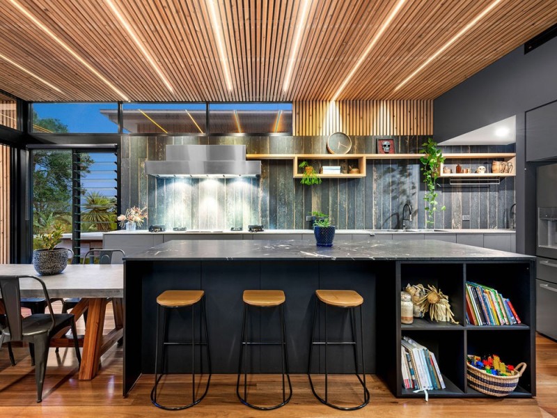 17 Warra Street, Wynnum QLD 4178