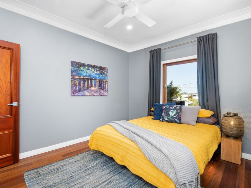 17 Warra Street, Wynnum QLD 4178