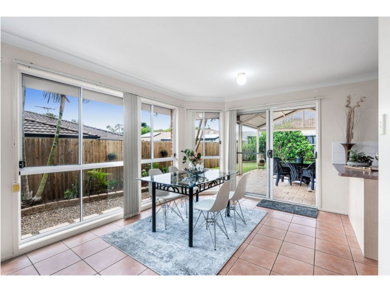 35 Manettia Street, Wynnum West QLD 4178
