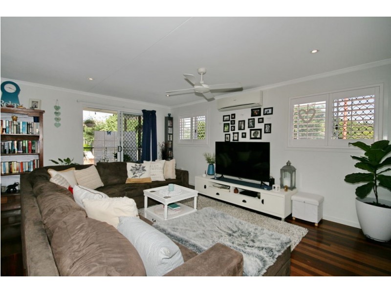 29 Wood Street, Manly QLD 4179