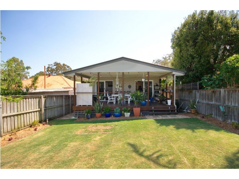 29 Wood Street, Manly QLD 4179