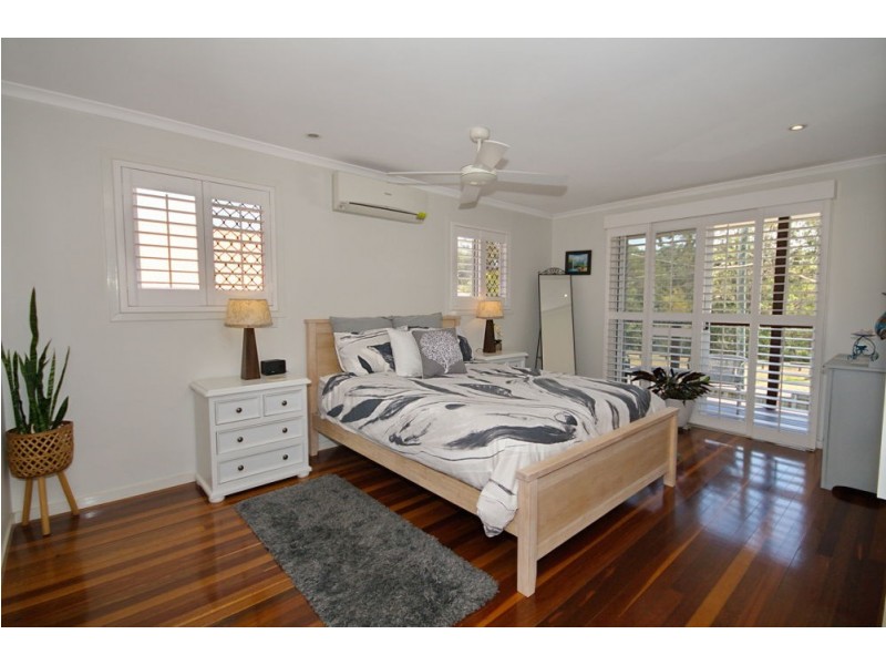 29 Wood Street, Manly QLD 4179
