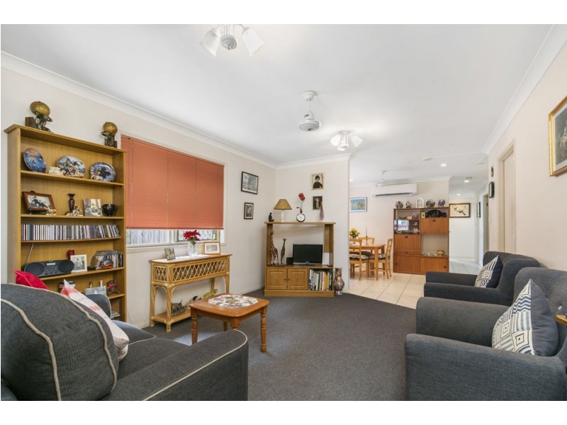 15 Gwynne Street, Wynnum West QLD 4178