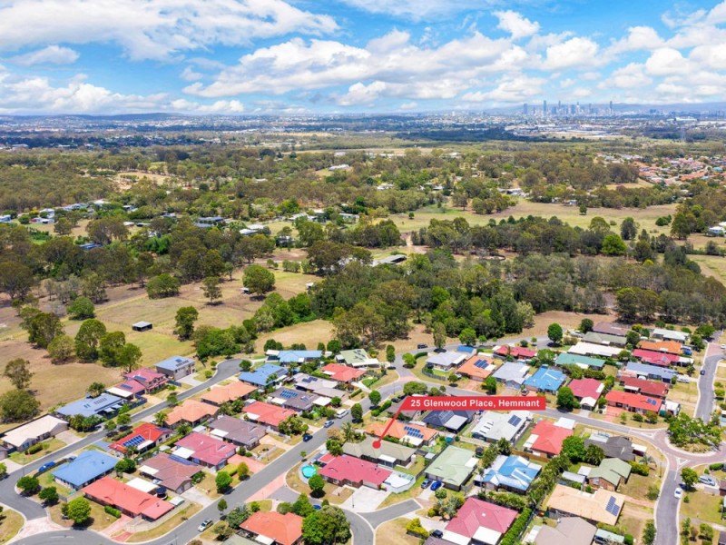 25 Glenwood Place, Hemmant QLD 4174