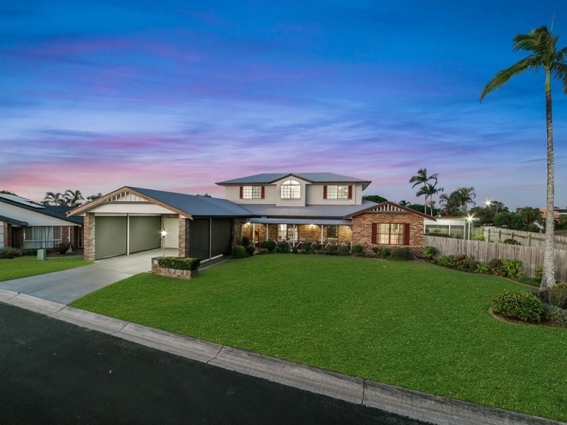 1 Leith Court, Wynnum West QLD 4178
