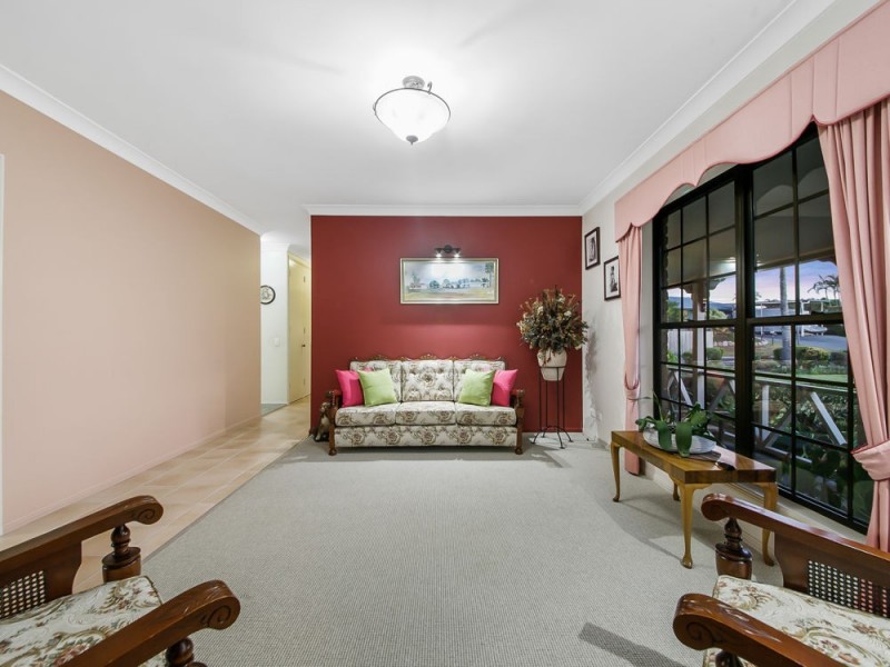 1 Leith Court, Wynnum West QLD 4178