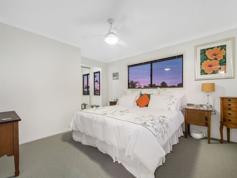1 Leith Court, Wynnum West QLD 4178