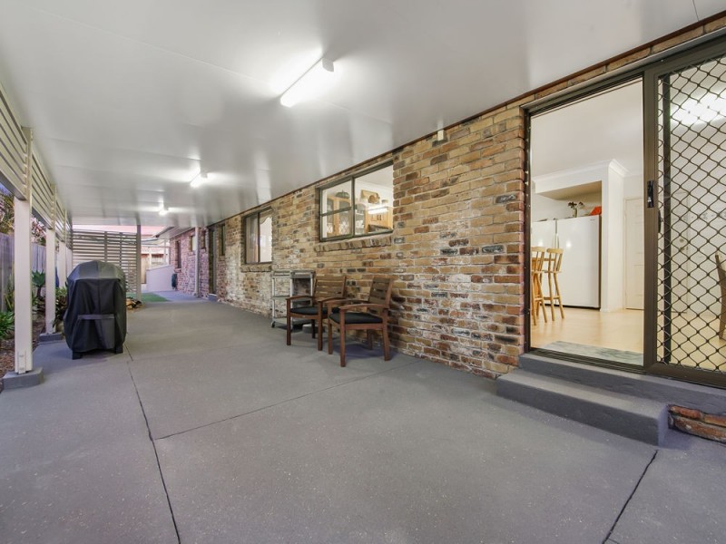 1 Leith Court, Wynnum West QLD 4178