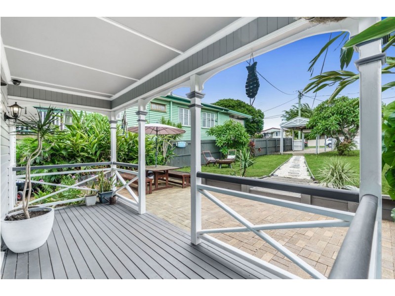 32 Haig Street, Wynnum West QLD 4178