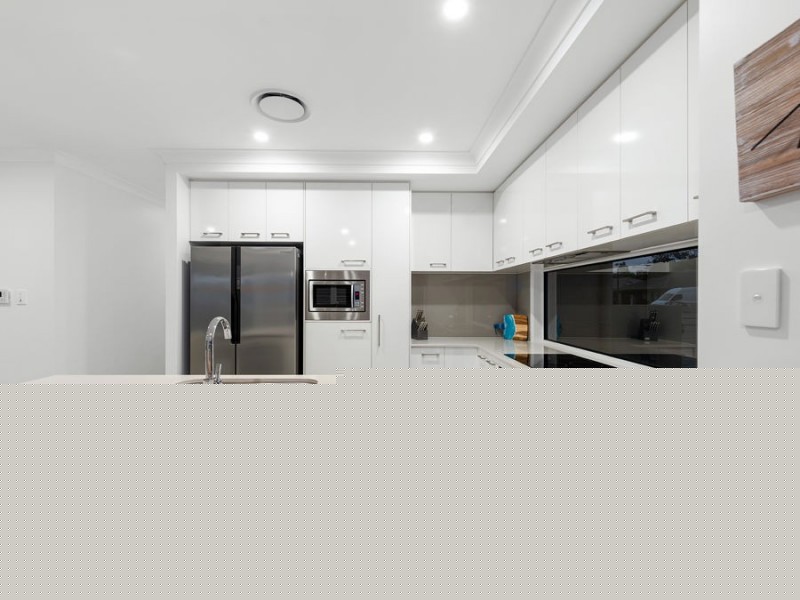 15 Harrogate Place, Gumdale QLD 4154