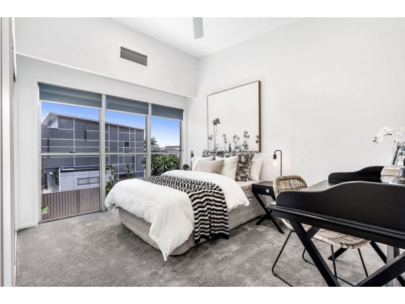 18 Nile Close, Wakerley QLD 4154