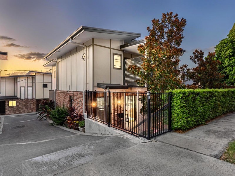 1/51-55 Daniells Street, Carina QLD 4152