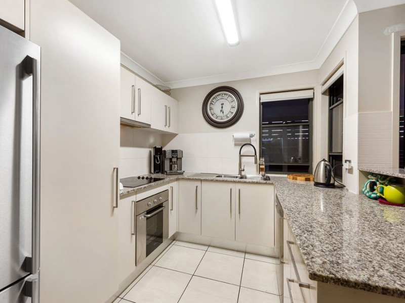 1/51-55 Daniells Street, Carina QLD 4152
