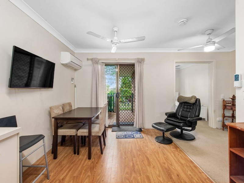 55/15 Carmichael Court, Wynnum West QLD 4178