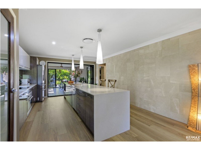 7 Doherty Place, Wakerley QLD 4154